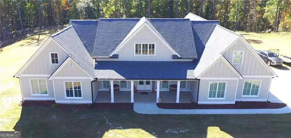 864 Overlook Trail, Acworth, GA 30101