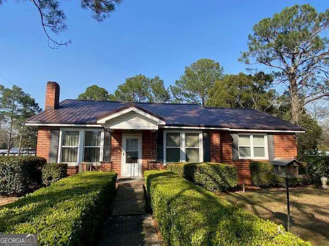 215 W 13th Street, Tifton, GA 31794 - #1