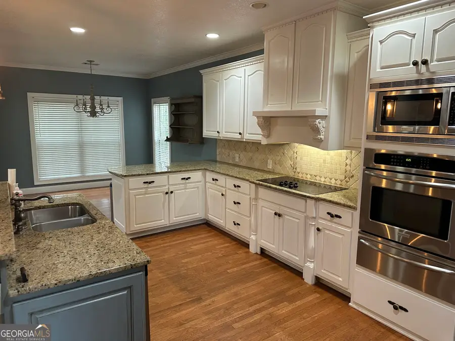 405 Canterbury Drive, Lagrange, GA 30241 - #3