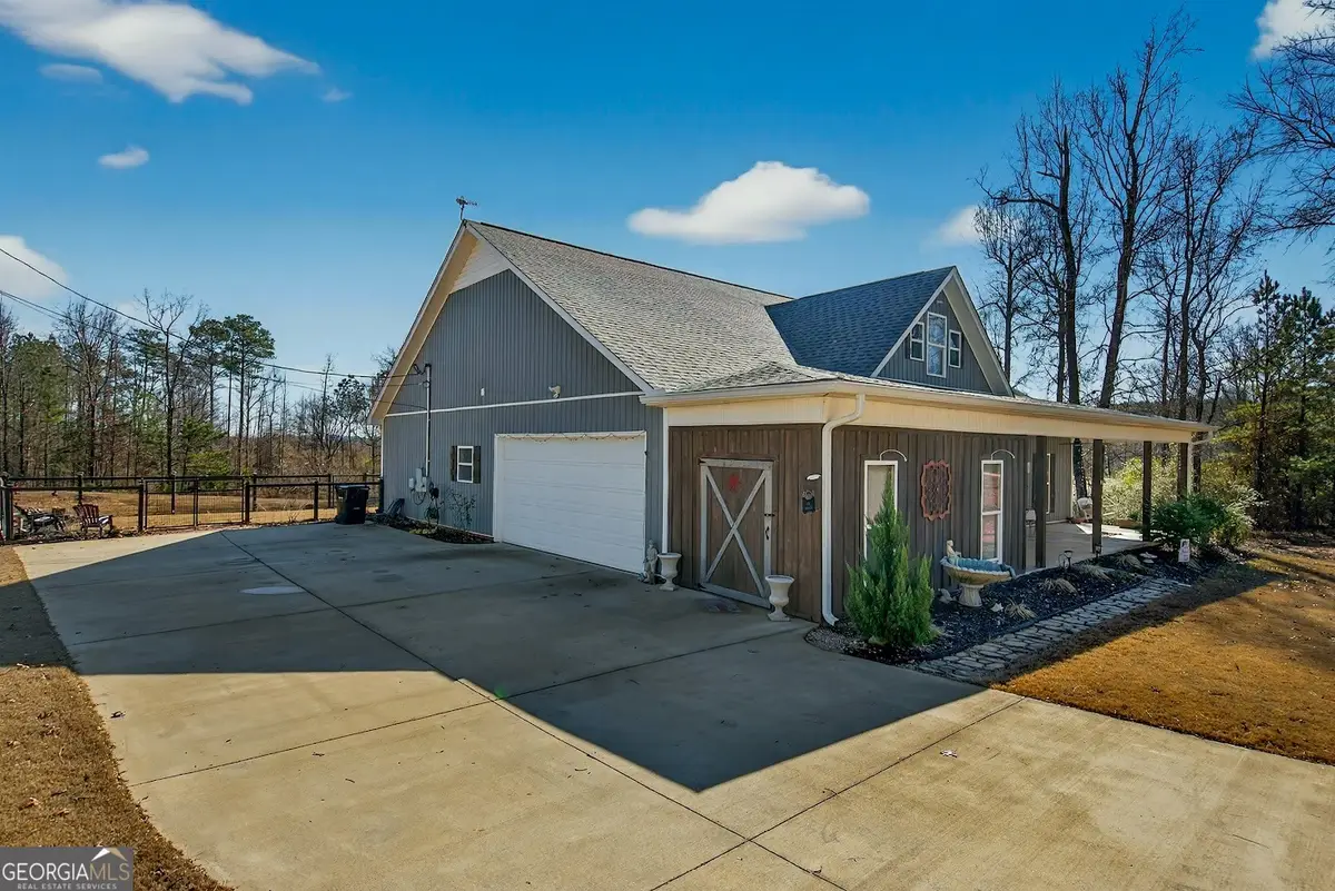 570 County Road 79, Roanoke, AL 36274 - #1