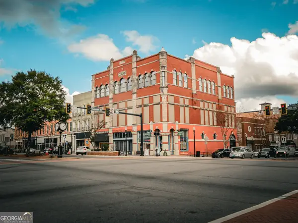 102 N Hill Street #303, Griffin, GA 30223