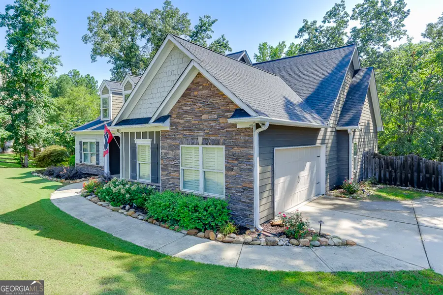 2858 Shadowstone Way, Winder, GA 30680 - #2
