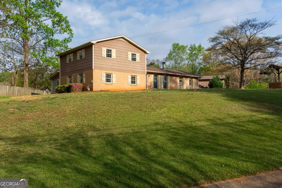 2993 E Howell Drive, Lawrenceville, GA 30044 - #2