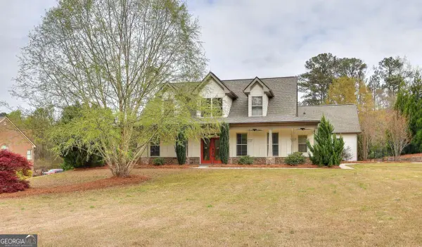 325 Brook Hollow Lane, Loganville, GA 30052