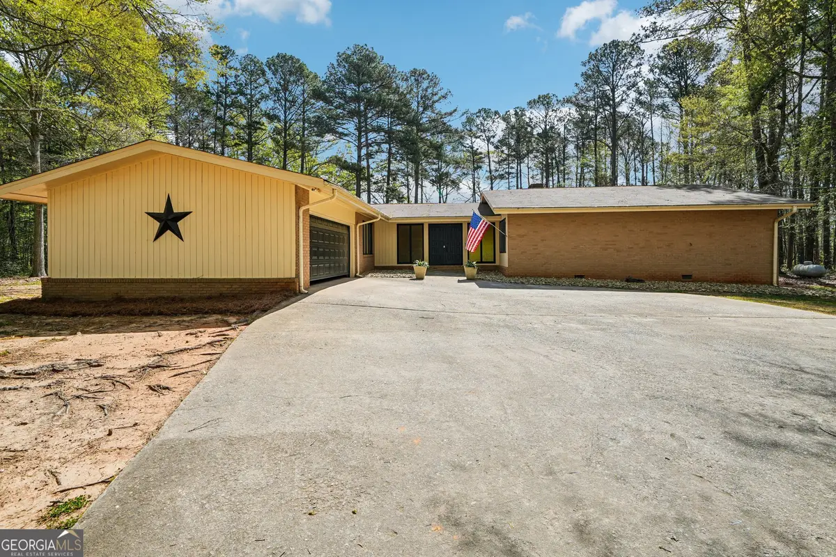 121 Cannongate Circle, Sharpsburg, GA 30277 - #1