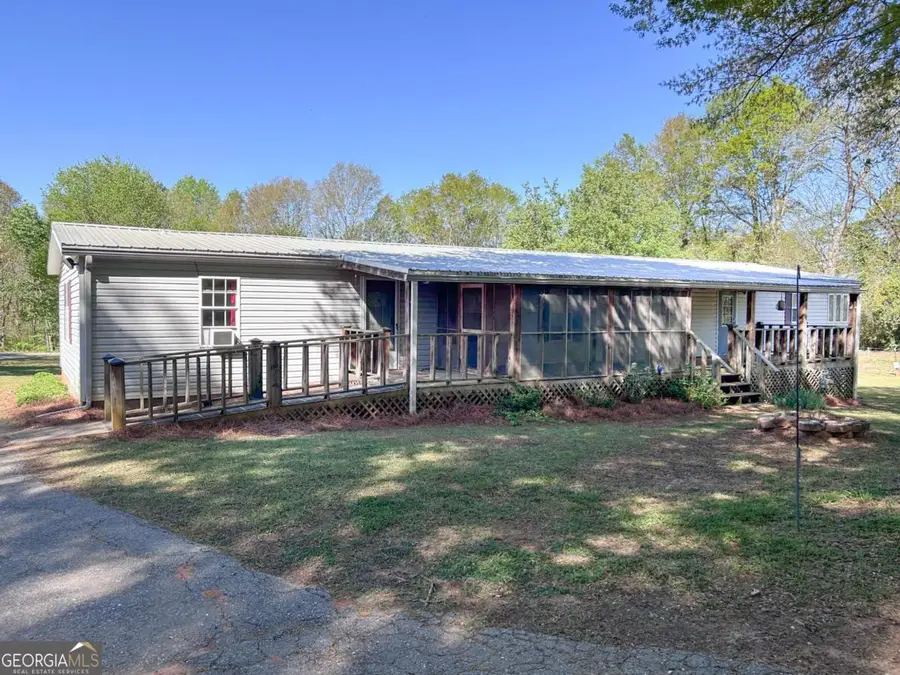 283 Third Street, Colbert, GA 30628 - #2