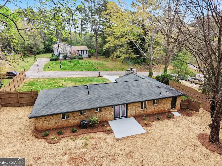 577 Simone Way, Stone Mountain, GA 30087 - #2