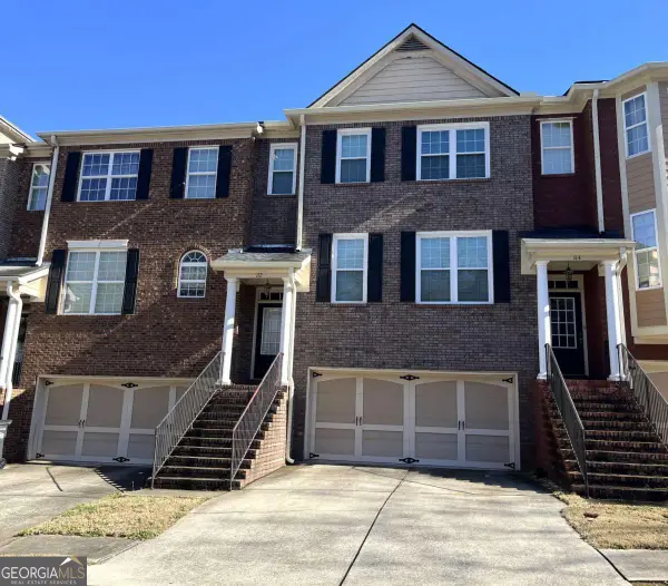 112 Village Lane, Villa Rica, GA 30180