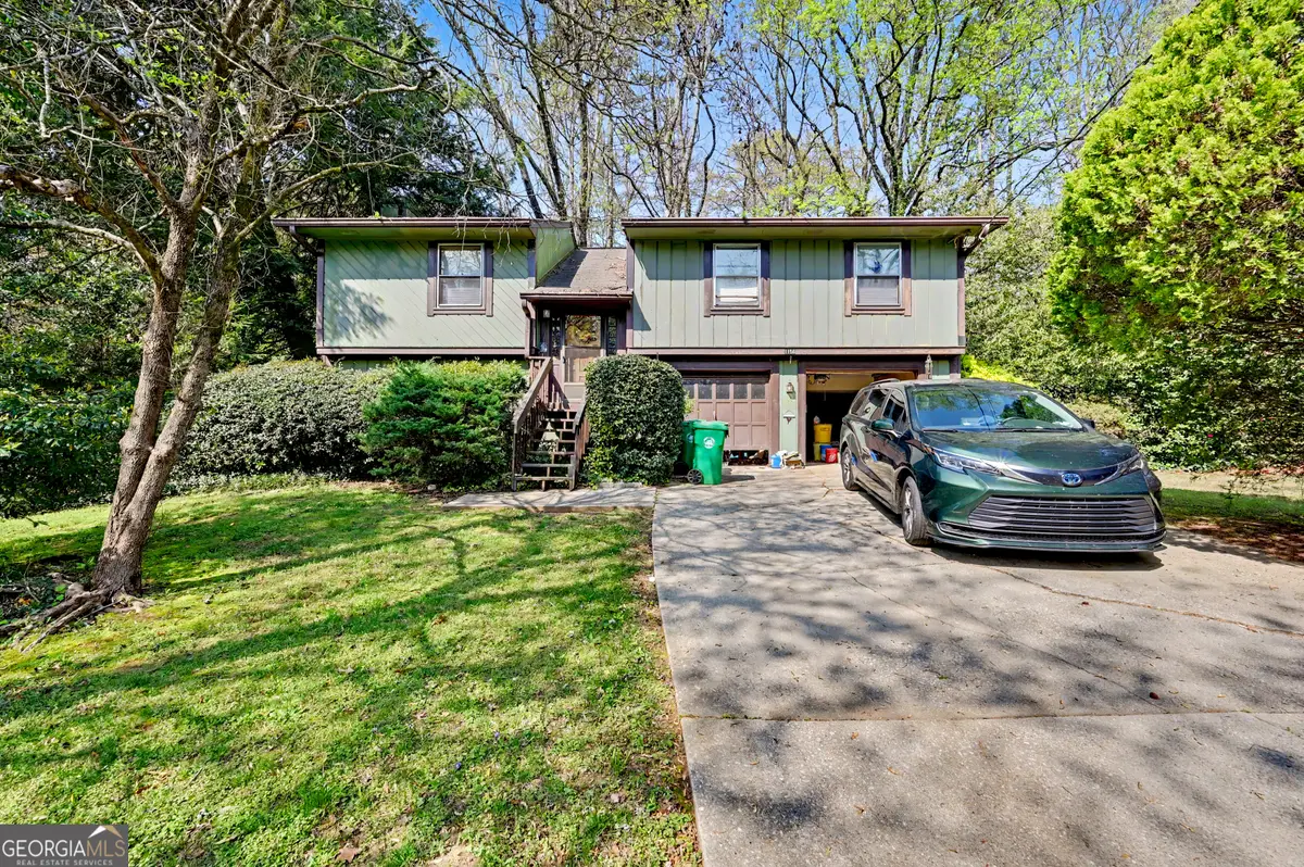 1156 Alpine Hills Drive, Stone Mountain, GA 30083 - #1