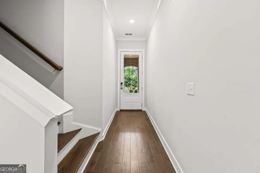 240 Walker Avenue, Roswell, GA 30076 - #2