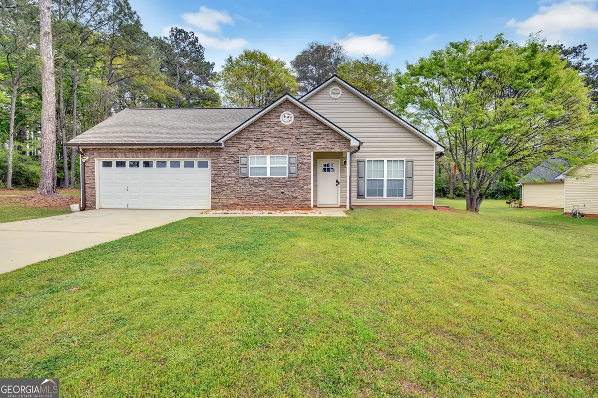 572 Clydes Way, Jackson, GA 30233 - #1