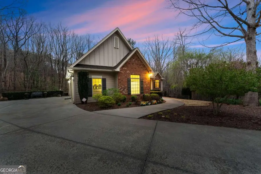 167 Early Red Pippin, Clarkesville, GA 30523 - #2