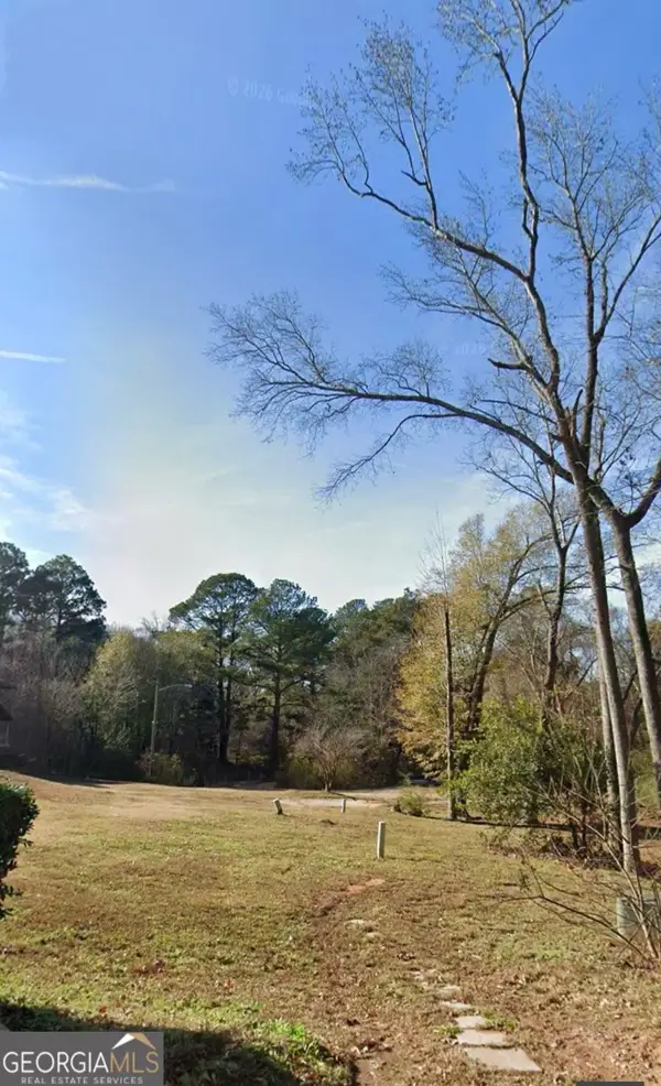 11 Quail Run, Decatur, GA 30035