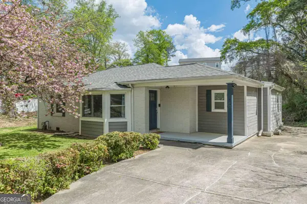 3182 Lake Avenue, Hapeville, GA 30354