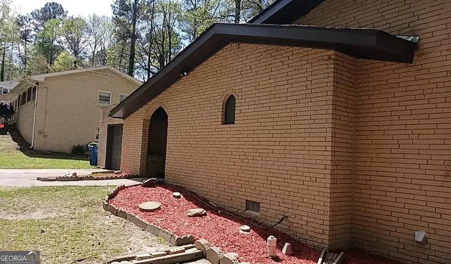 6820 Marlborough Circle S, South Fulton, GA 30349 - #3