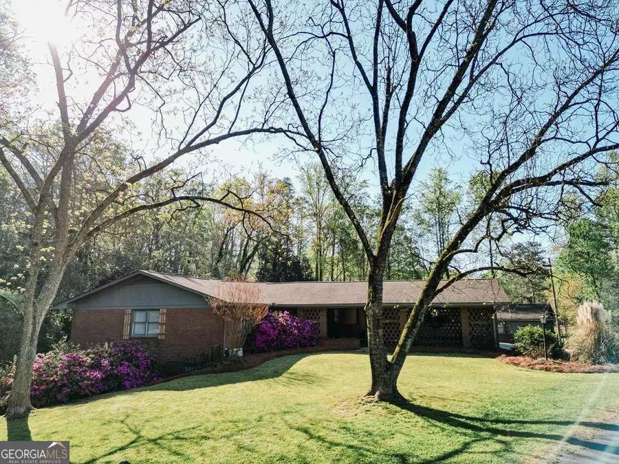 190 Fairlawn Drive, Carrollton, GA 30117 - #2