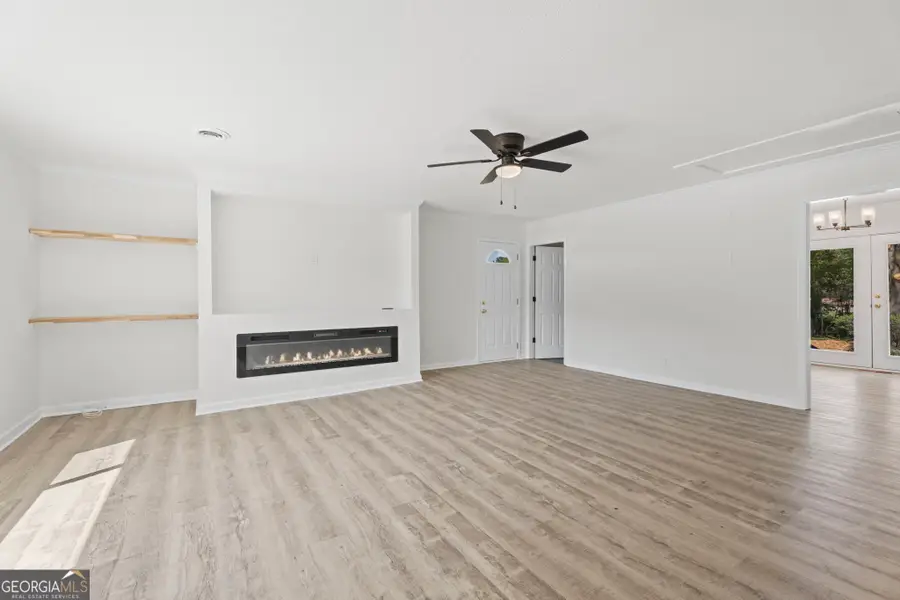 6070 Danbury Ct, Morrow, GA 30260 - #2