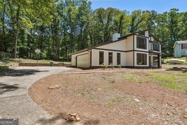 5249 Golf Valley Way, Stone Mountain, GA 30088