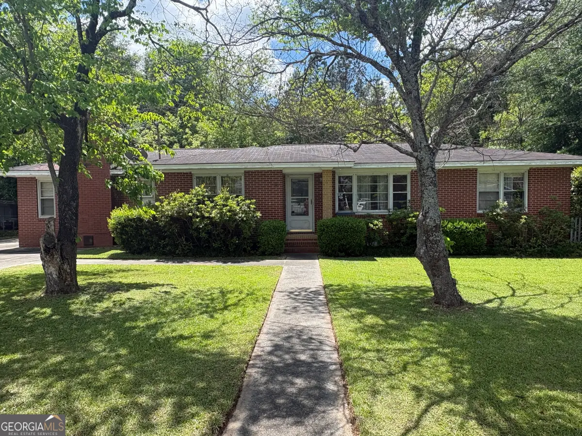 5735 Fitzgerald Street, Eastman, GA 31023 - #1