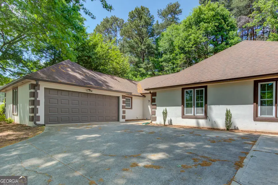 410 Emerald Parkway, Sugar Hill, GA 30518 - #3