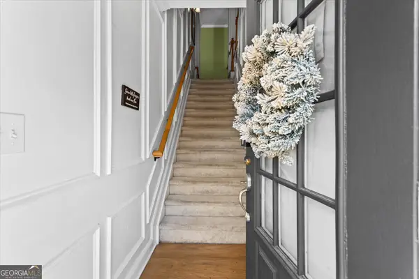 284 Blue Pointe Court, Suwanee, GA 30024