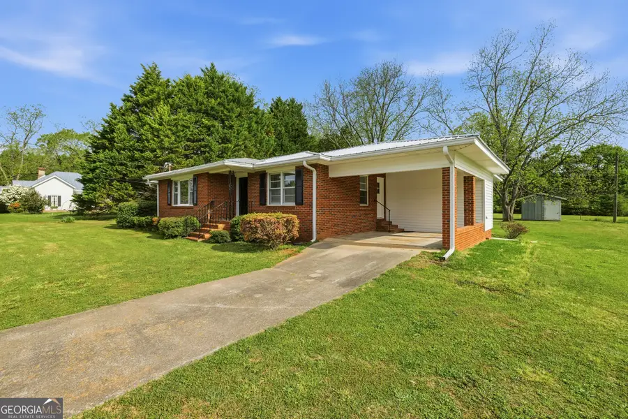 93 Carlton Avenue, Union Point, GA 30669 - #3