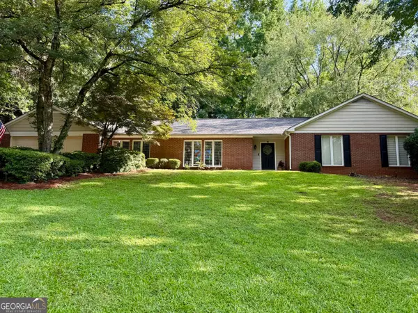 127 Ashling Drive, LaGrange, GA 30240