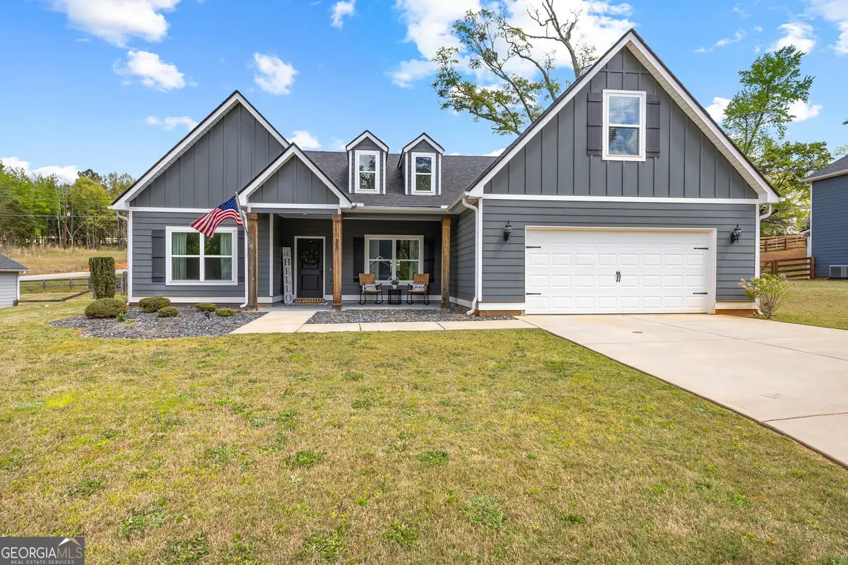 23 E Hill Street, Newnan, GA 30263 - #1