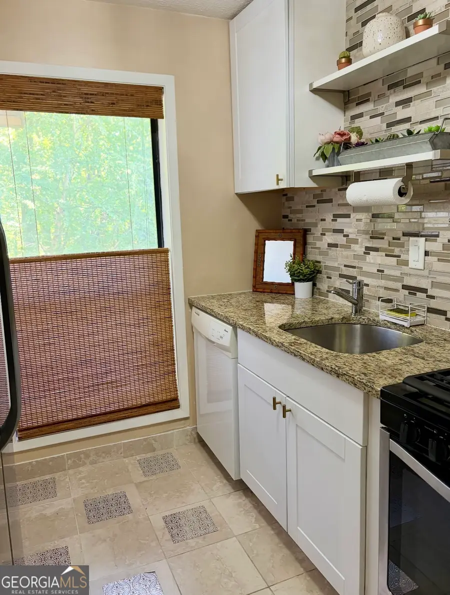 709 Woodcliff Drives, Atlanta, GA 30350 - #2