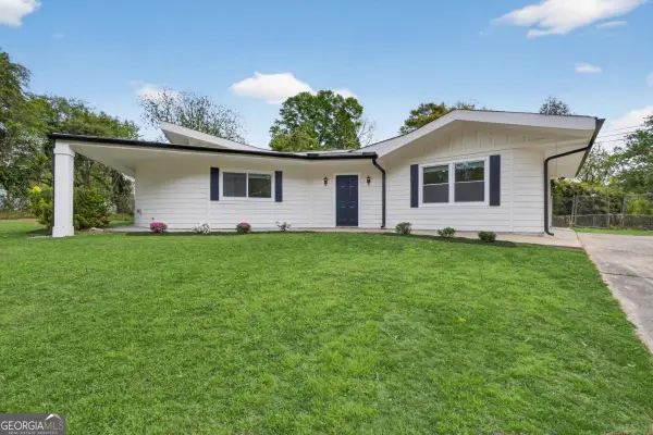 1084 Redwood Drive, Norcross, GA 30093