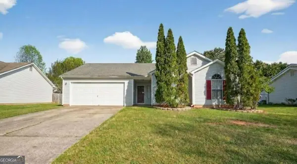 3532 Oak Leaf Court, Rex, GA 30273