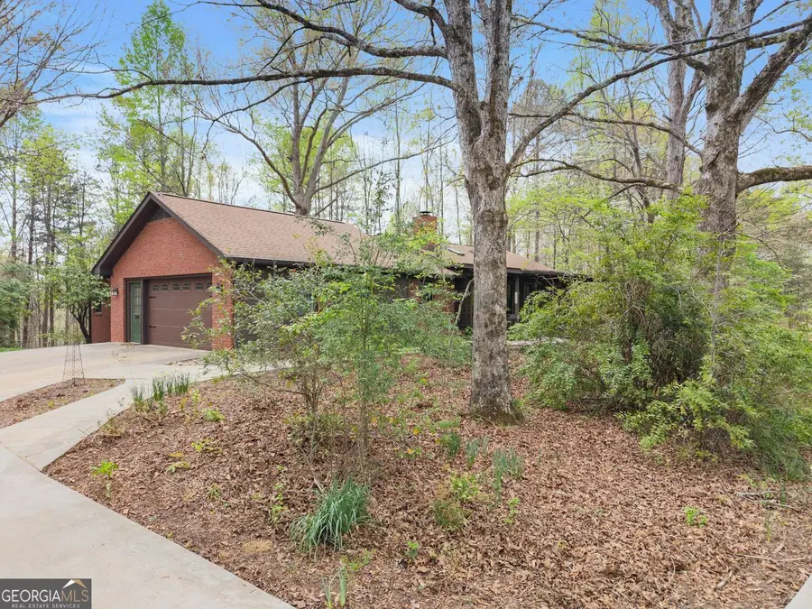 353 Riverwood Road, Lula, GA 30554 - #2