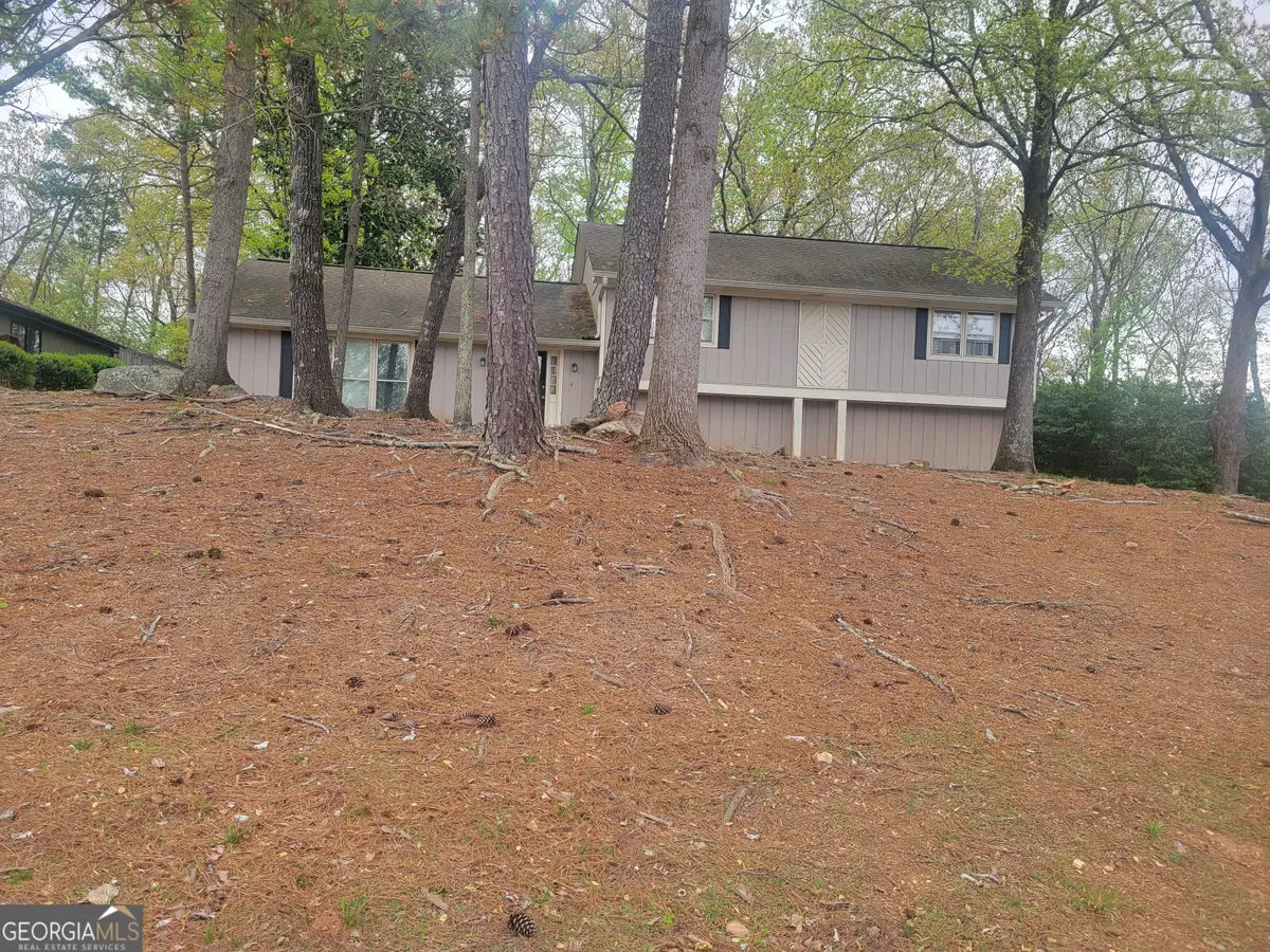 5251 Greenpoint Drive, Stone Mountain, GA 30088 - #1