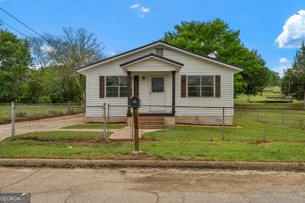 401 N 14th Avenue, Lanett, AL 36863 - #1