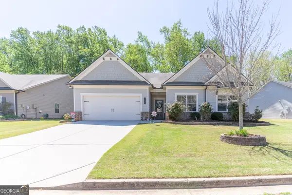1079 Kingswood Way, Hoschton, GA 30548