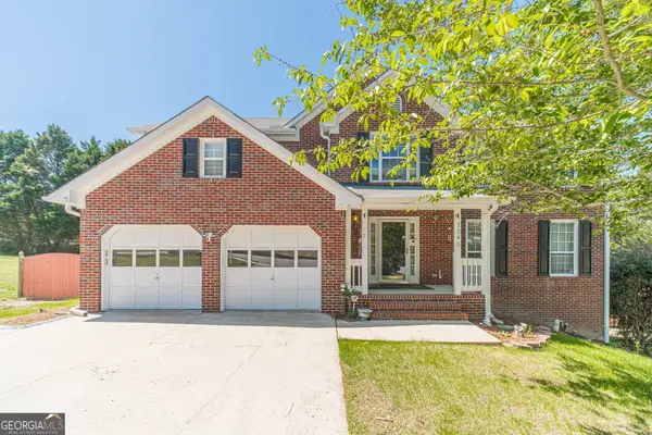 1545 Summit Pond Circle, Loganville, GA 30052