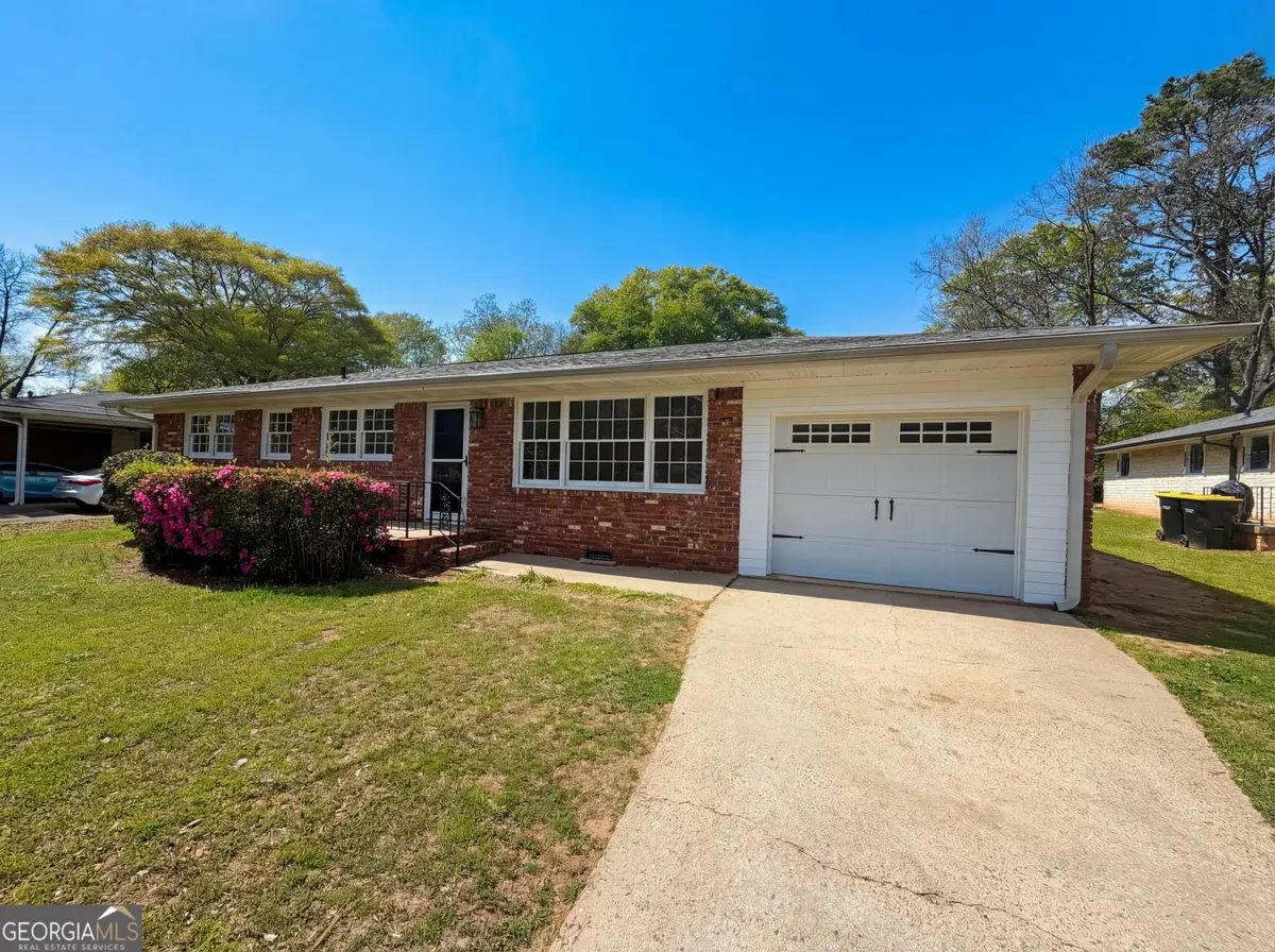 96 Greene Street Ne, Fairburn, GA 30213 - #1