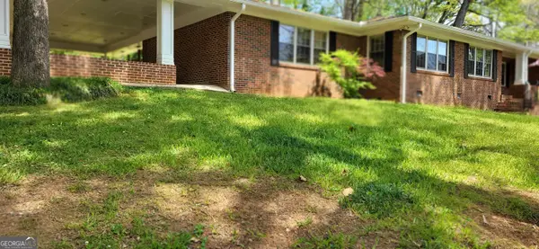 3240 N Druid Hills Road, Decatur, GA 30033