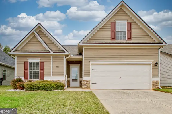 124 Thomaston Street, Newnan, GA 30263