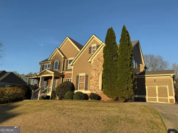 6750 Scottsfield Trace, Cumming, GA 30028
