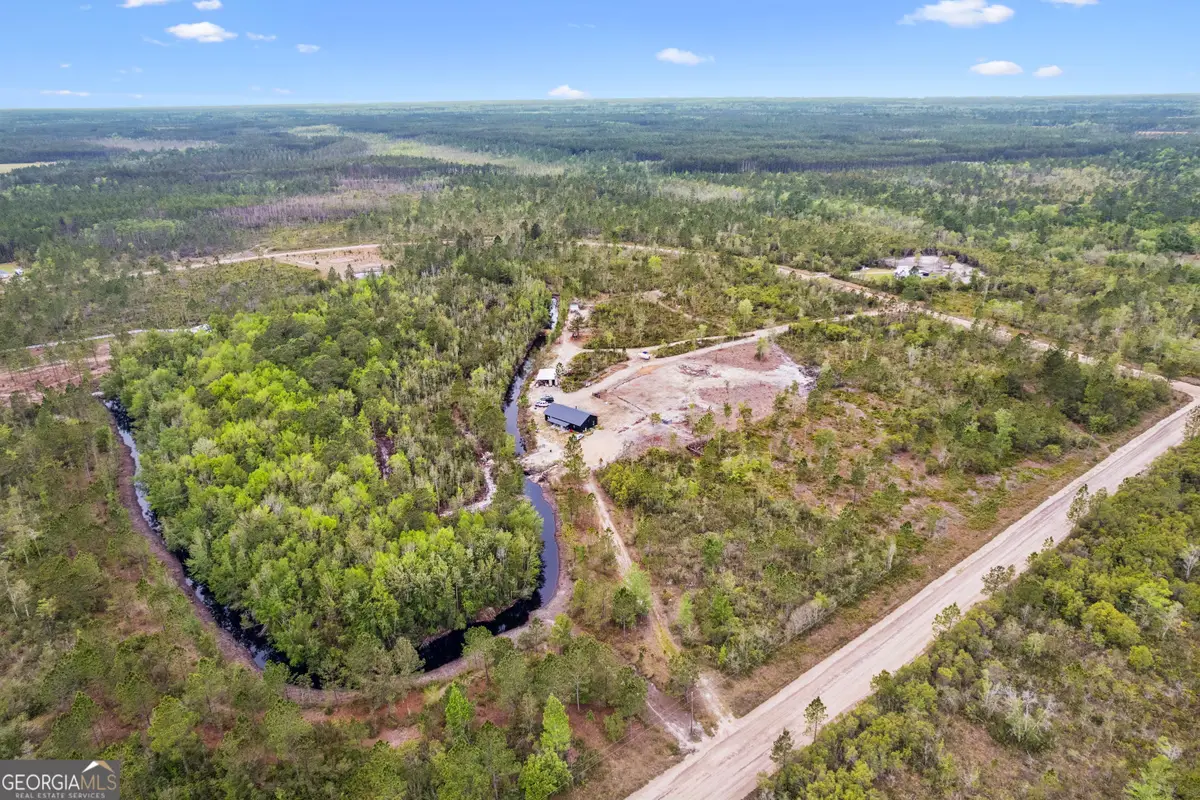 882 Piketts Mill Trail, Waynesville, GA 31566 - #1