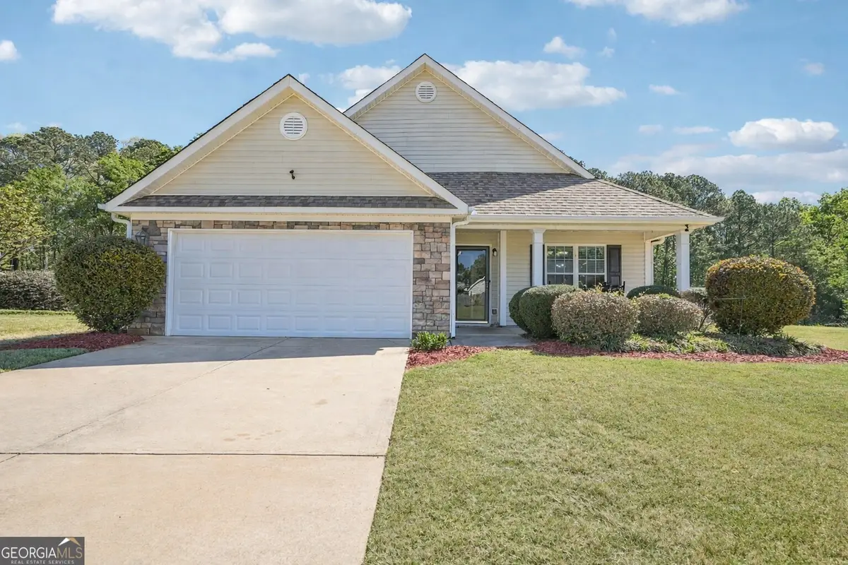 345 Annslee Circle, Loganville, GA 30052 - #1