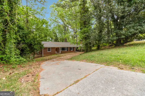 668 Lynn Circle Sw, Atlanta, GA 30311