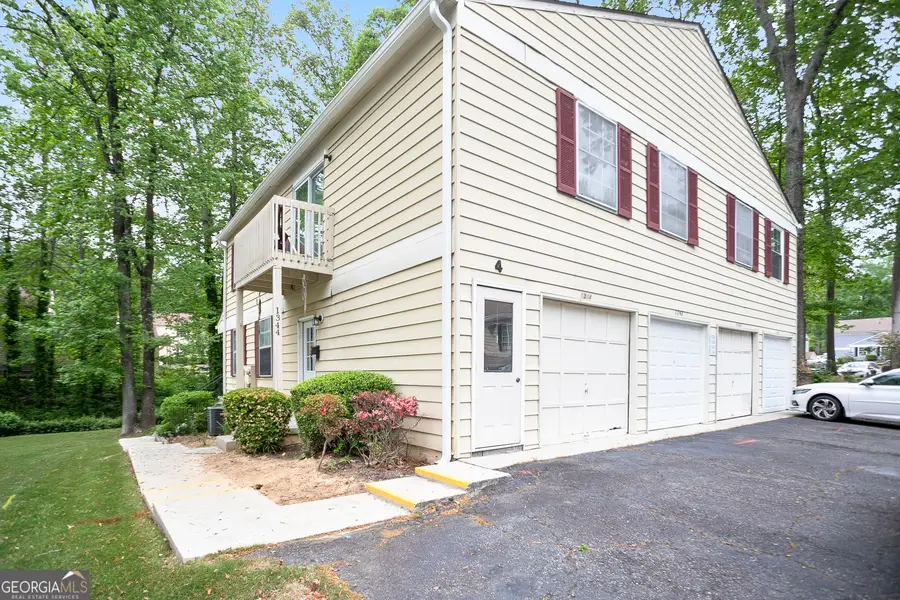 1344 Surrey Lane Sw, Marietta, GA 30008 - #2