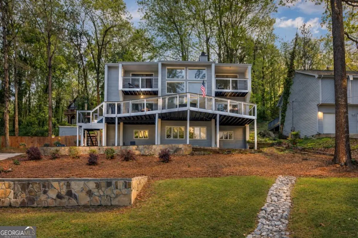 8515 Lake Drive, Snellville, GA 30039 - #1