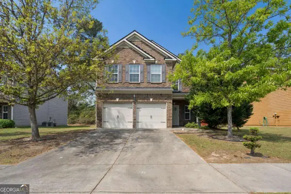 3499 Stoneleigh Walk, Lithonia, GA 30038
