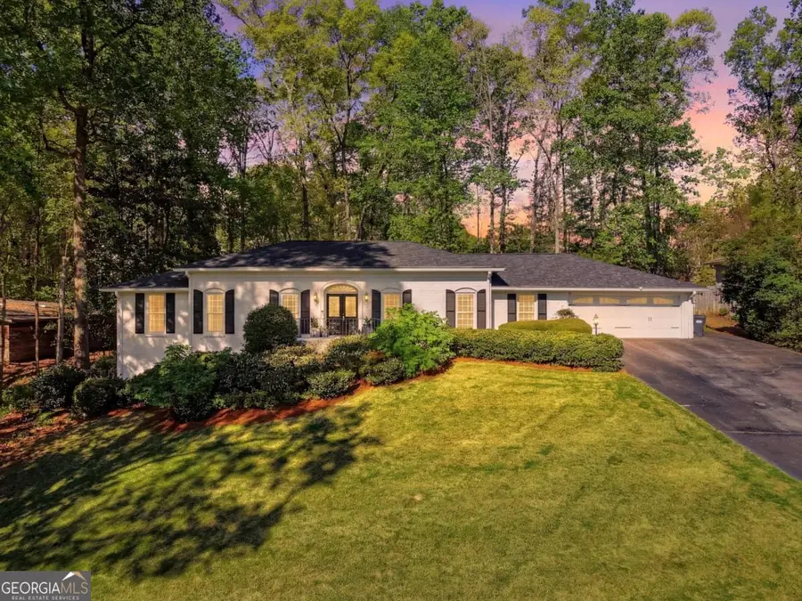 957 Richmond Hill Drive, Marietta, GA 30068 - #2