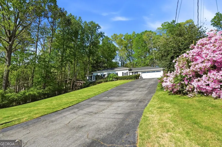 957 Richmond Hill Drive, Marietta, GA 30068 - #3