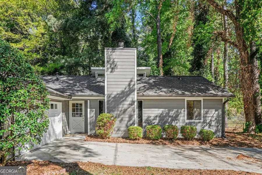 4105 Cumberland Drive, Snellville, GA 30039 - #2