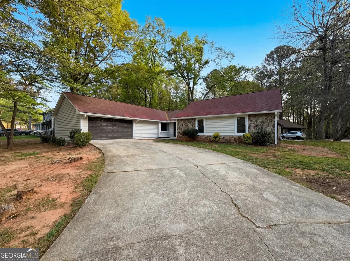 1430 Stoneleigh Hill Road, Lithonia, GA 30058 - #1